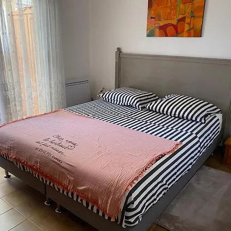 L'appart De La Sanary, Confort Absolu, A Pied, Port, Plage, Clim Et Garage Prive Sanary-sur-Mer