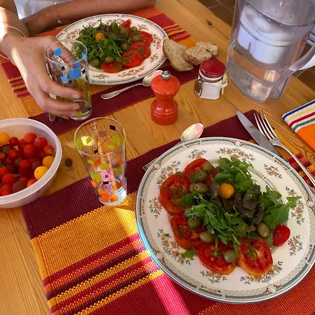 L'appart De La Sanary, Confort Absolu, A Pied, Port, Plage, Clim Et Garage Prive