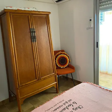 L'appart De La Sanary, Confort Absolu, A Pied, Port, Plage, Clim Et Garage Prive Apartman